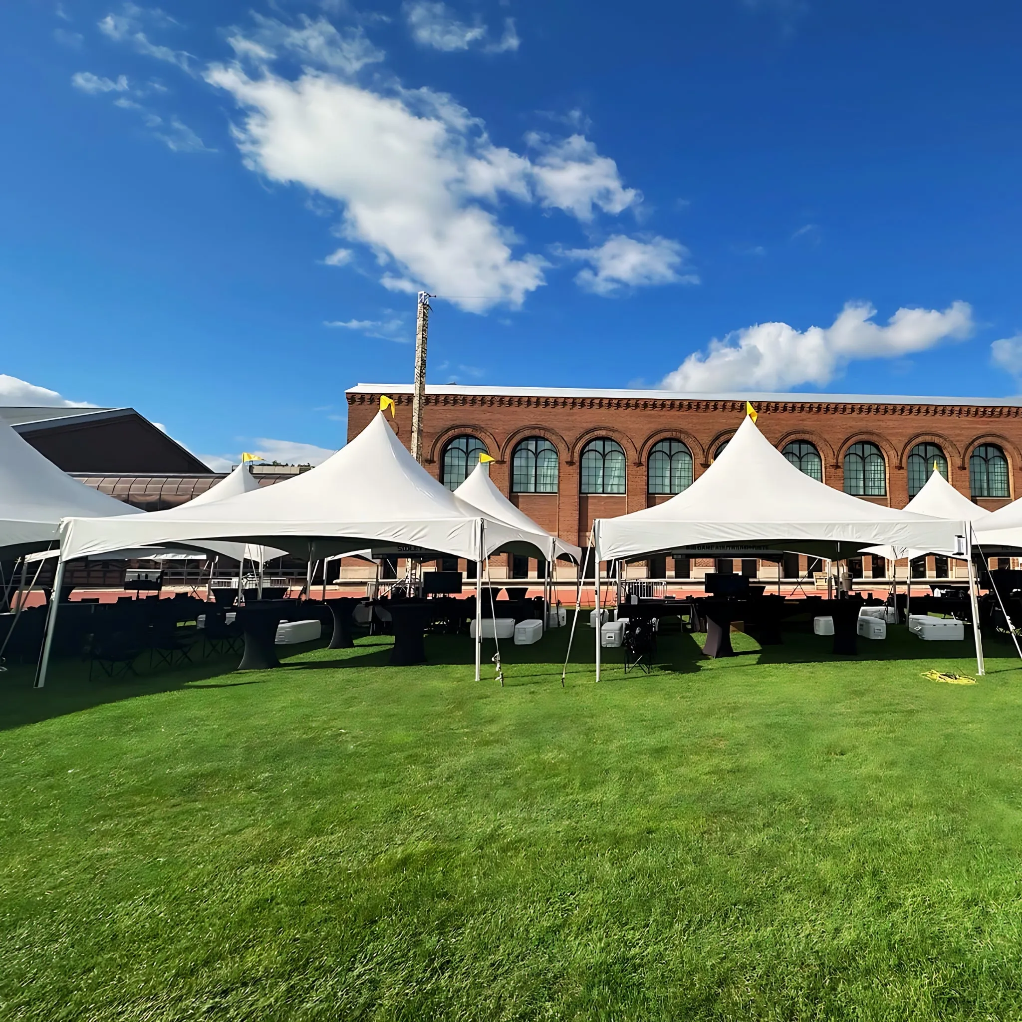 20'x20' Pinnacle Frame Tent