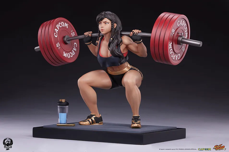 Chun-Li Powerlifting (Battle) 1/4 Scale Statue