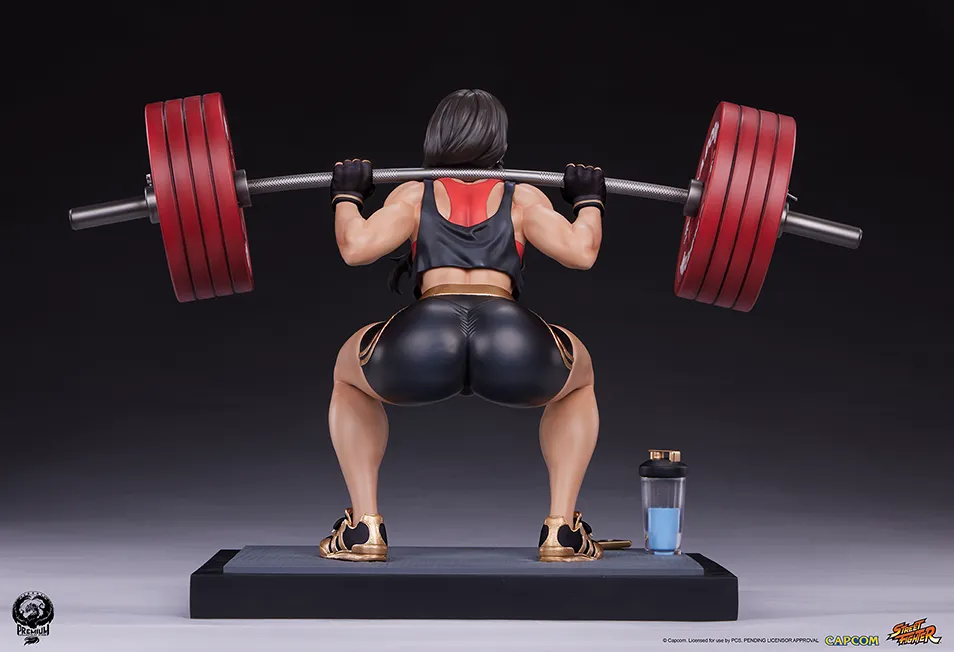 Chun-Li Powerlifting (Battle) 1/4 Scale Statue