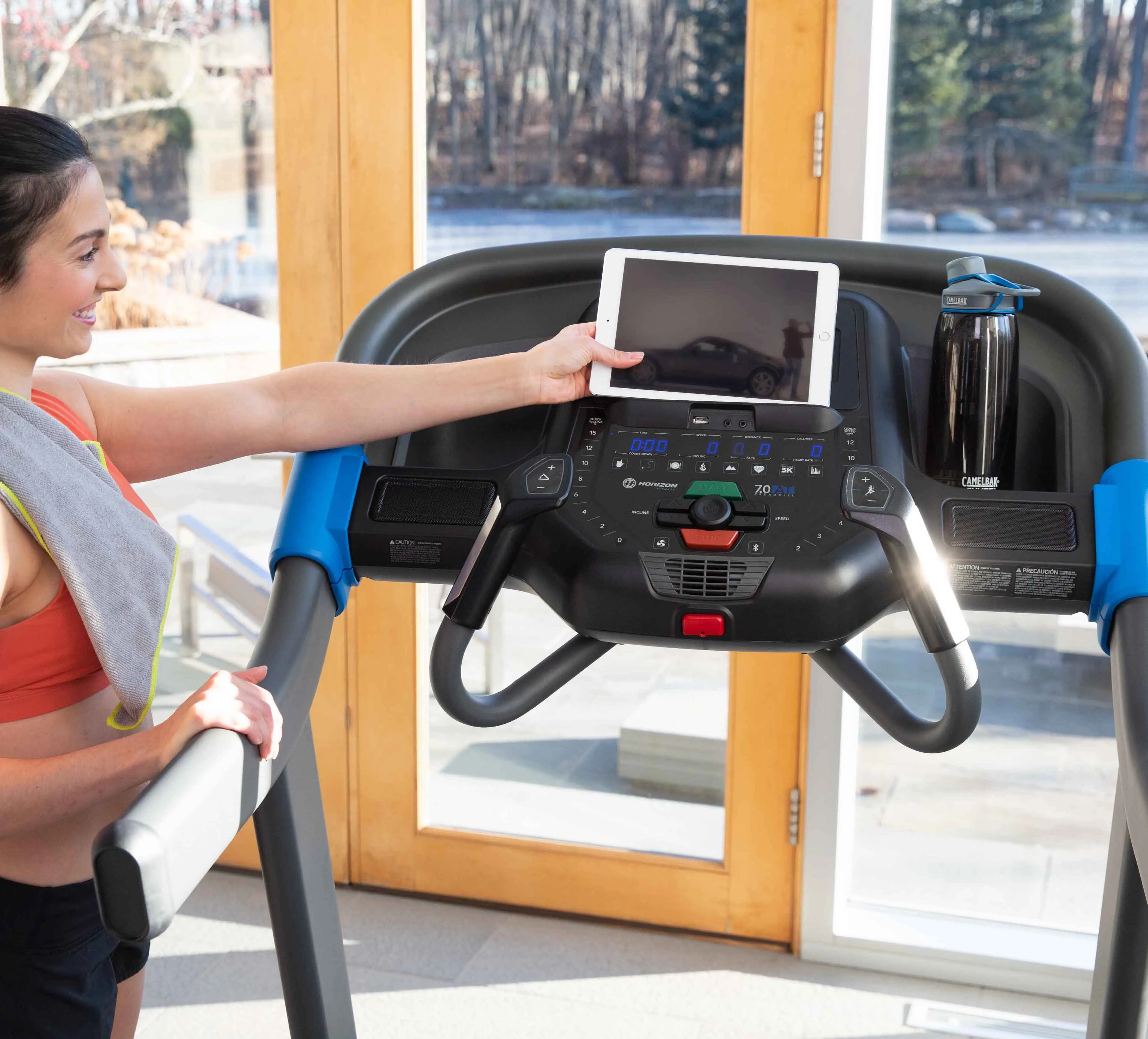 NEW Horizon T7.0AT @Zone Folding Treadmill